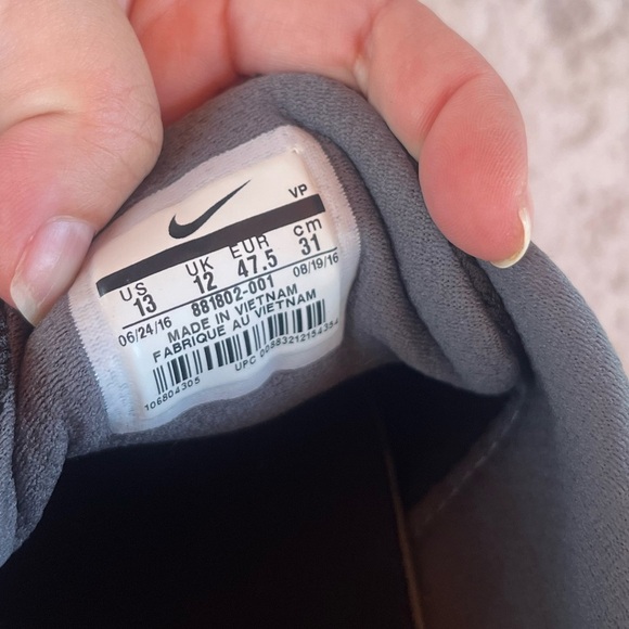 Nike Men’s Flex Experience RN 6 Size 13 - Picture 7 of 8